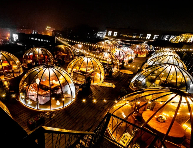 Корпоратив, который запомнится надолго: иглу на крыше с панорамным видом на город