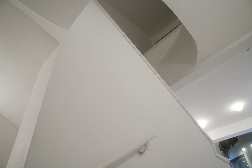 Натяжные потолки: какие особенности