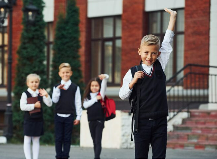 Организация выпускного 11 класса под ключ в Москве: как превратить прощание в сказку