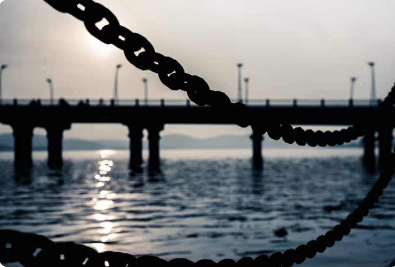 Якорная цепь: невидимый страж любого судна, что стоит на якоре