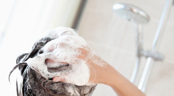 Косметика для волос