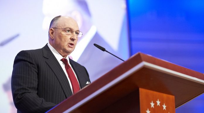 Вячеслав Кантор.