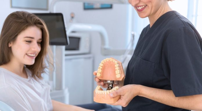 Протезирование зубов в Сочи: какие особенности?