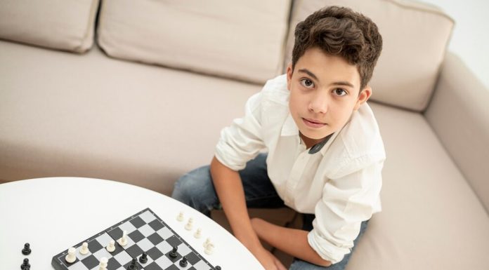 Обучение детей шахматам: как развить ум и стратегическое мышление