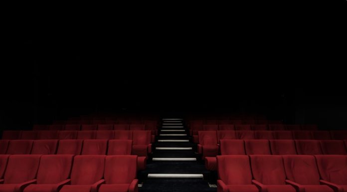 Зарубежные фильмы: Почему они покорили сердца миллионов