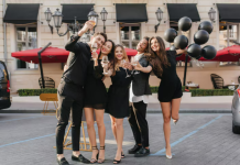 Профессиональная организация выпускных вечеров под ключ: от ведущего и программы до транспорта и фотографа