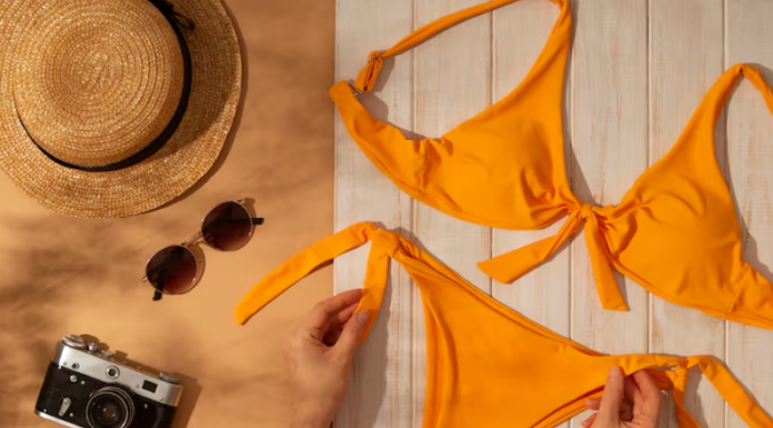 Женские купальники: выбор и тенденции