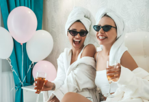 День рождения в отеле с бассейном: как превратить праздник в незабываемое событие