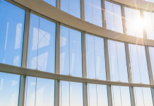 Как заказать окна и не пожалеть: пошаговый путеводитель для тех, кто устал от сквозняков