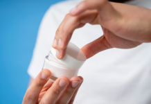 Обезболивающий крем перед медицинскими процедурами: как снизить дискомфорт и улучшить опыт пациента