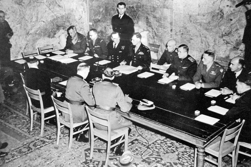 80 лет назад Германия окончательно капитулировала