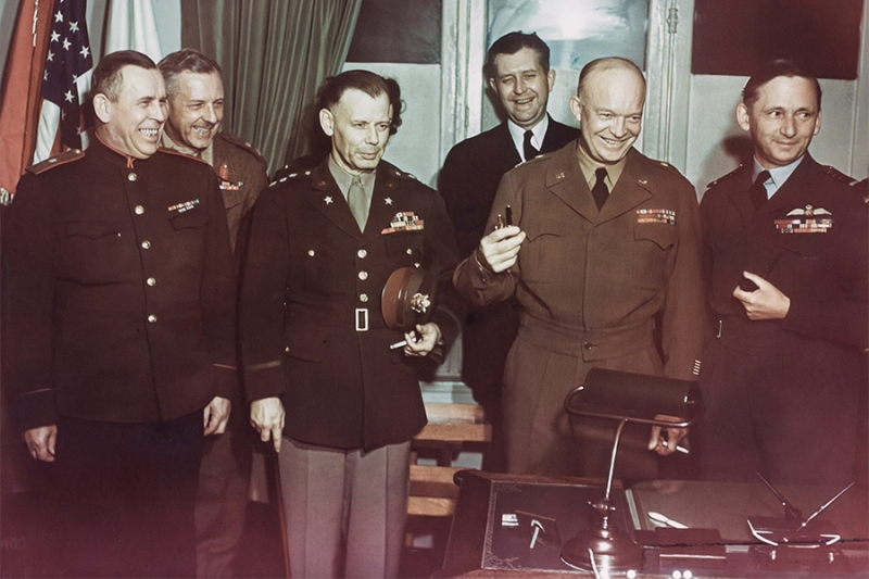 80 лет назад Германия окончательно капитулировала