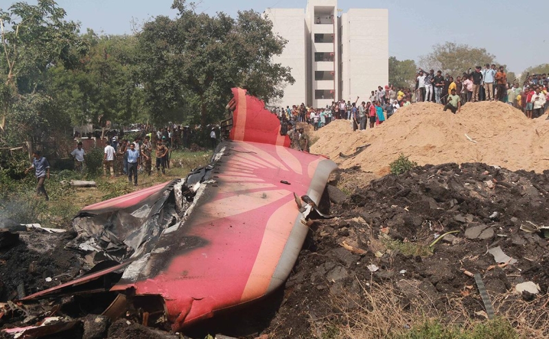 Air India объявила о гибели 241 находившегося на борту Boeing