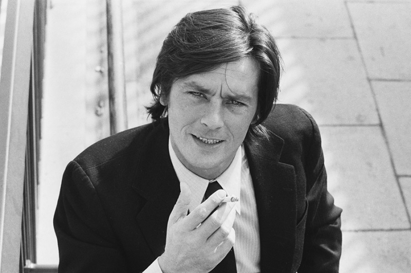 Алена Делона похоронили в его поместье рядом c любимыми собаками