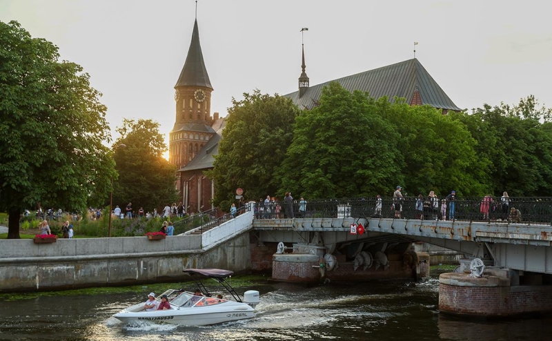 Алиев обвинил Россию в ударе по энергообъектам Азербайджана на Украине