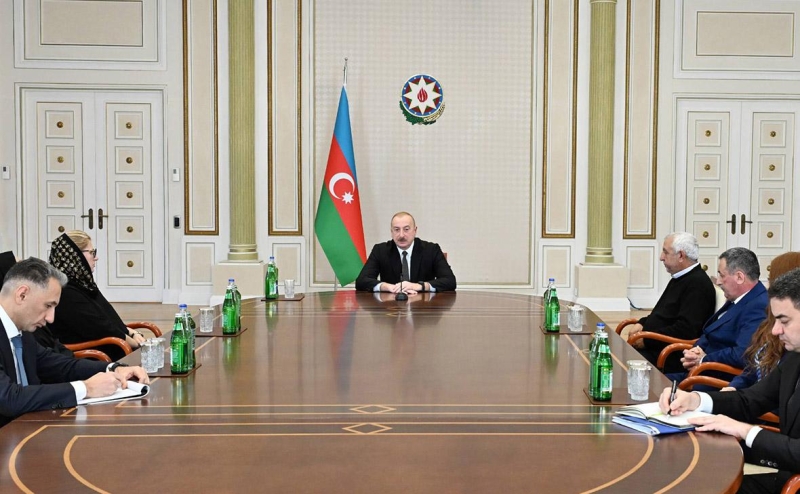 Алиев потребовал наказать виновных в крушении лайнера AZAL