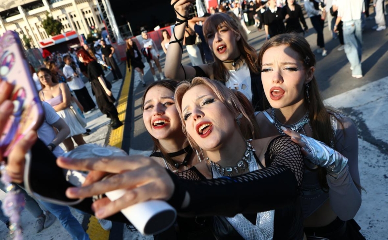 &laquo;Альтушка&raquo;, &laquo;скуф&raquo; и &laquo;мир&raquo; стали претендентами на победу в &laquo;Слове