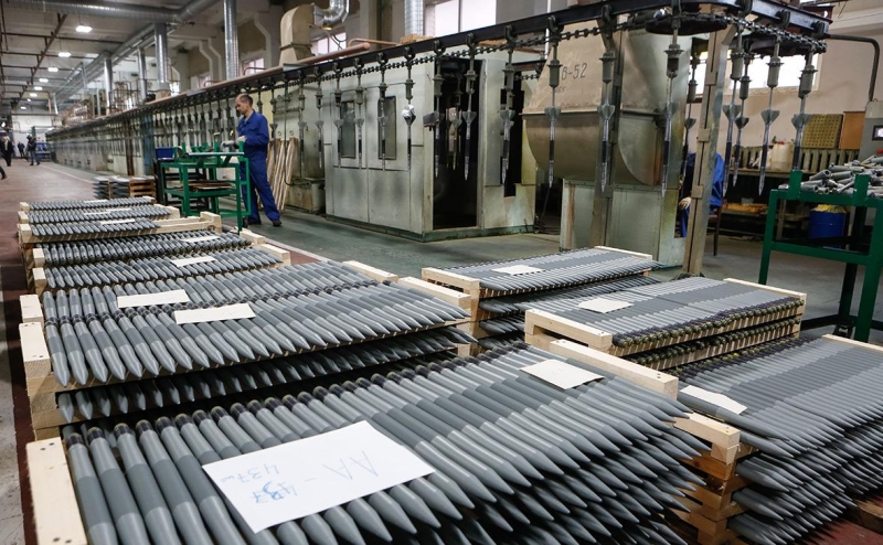 Антонов заявил о дискуссиях о поставке оружия недружественным США