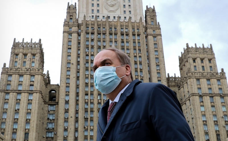 Антонов заявил о желании России возобновить диалог по безопасности с США