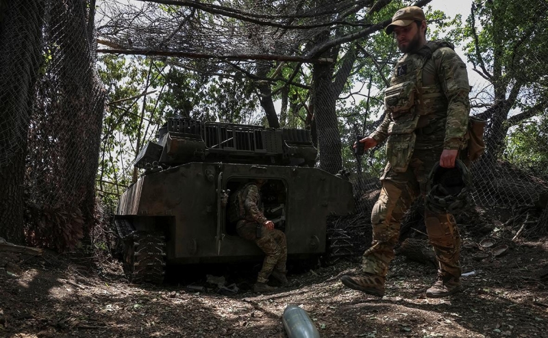 AP сообщило о попытках Киева убедить США разрешить удары ATACMS по