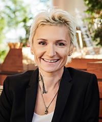 Арбенина заявила о беззаконии из-за замены ее концерта чирлидершами