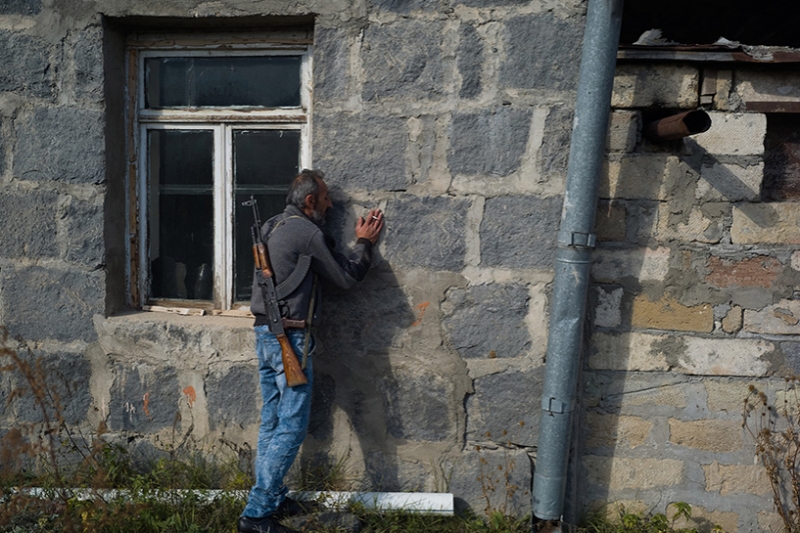 Армения обвинила Азербайджан в обстреле приграничных городов