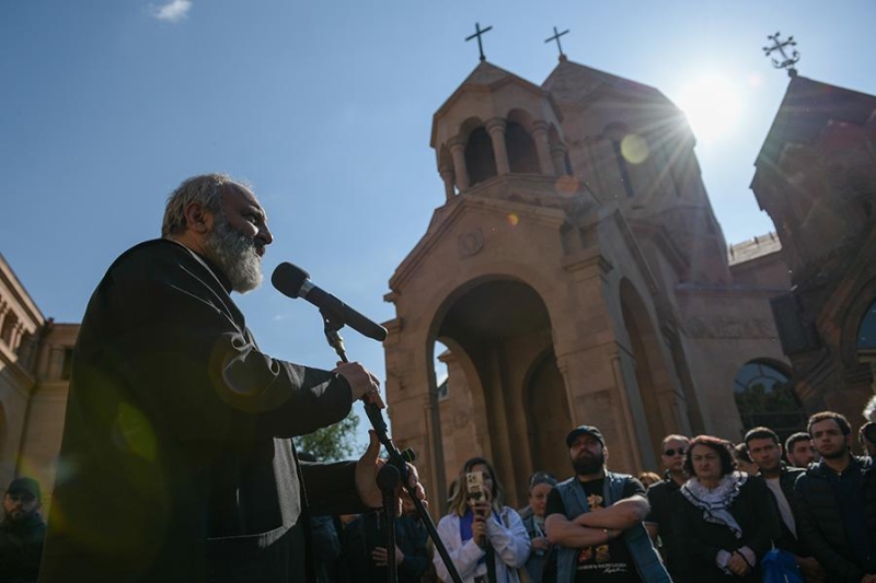 Армянская церковь: чем отличается, кто руководит, отношения с властью