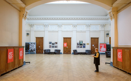 &laquo;Артдокфест&raquo; сообщил о попытке сорвать кинопоказ в Москве