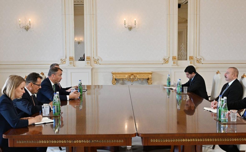 Азербайджан увидел благоприятные условия для мирного договора с