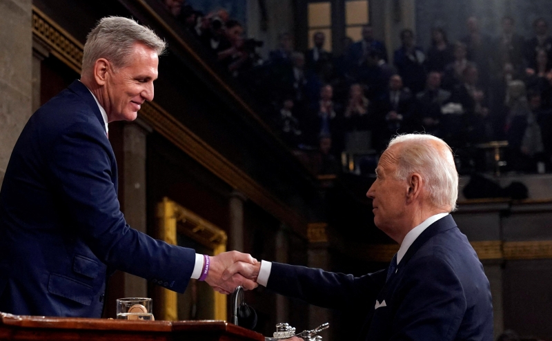 Байден объявил о предотвращении «катастрофического дефолта»