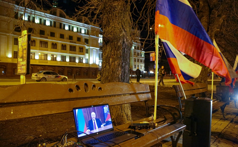 Байден объявил о санкциях против ВЭБа, суверенного долга и элит России