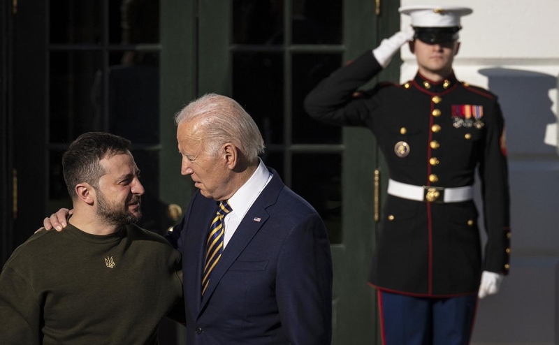 Байден отказался упрощать вступление Украины в НАТО