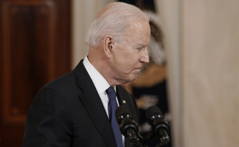 Байден пообещал «не колебаться» в ответ на «пагубные действия» России