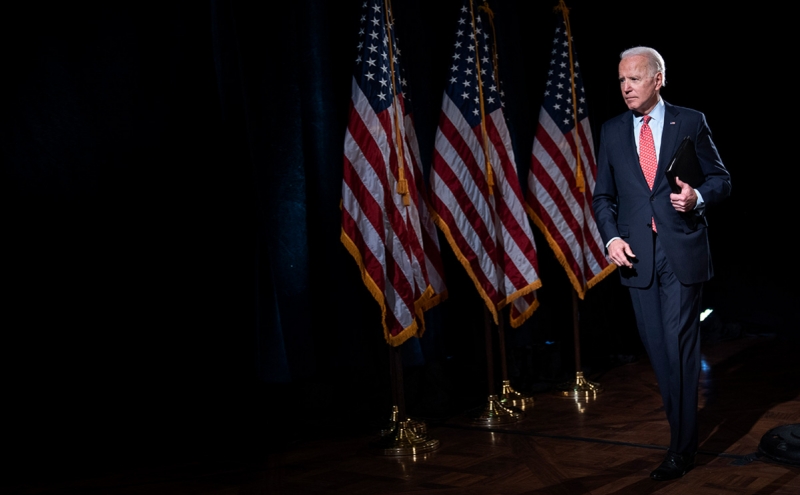 Байден призвал богатых американцев честно платить налоги