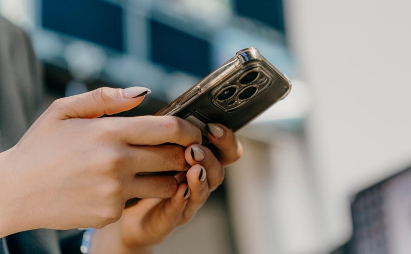 Банки и госслужбы не смогут использовать иностранные мессенджеры