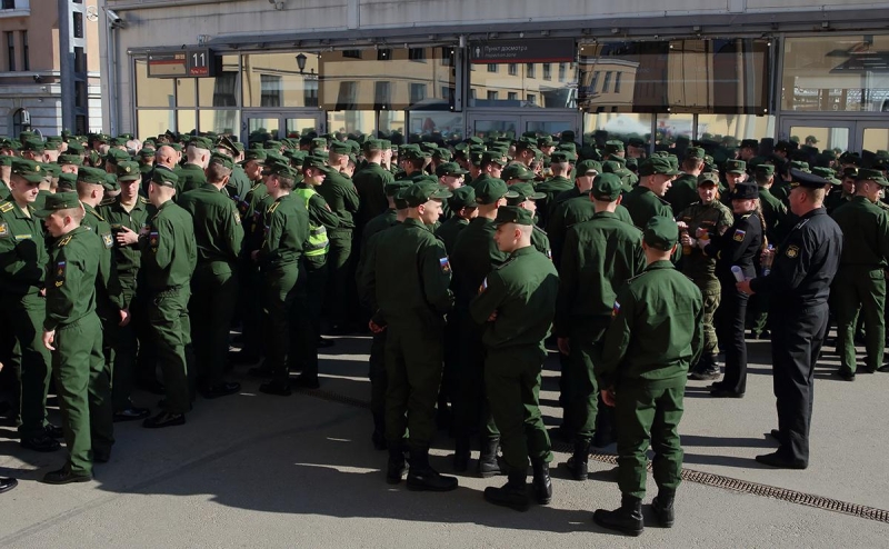 Банки попросили Минобороны делиться информацией о получателях повесток