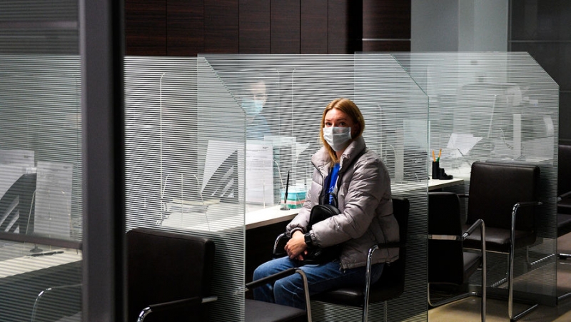 Банки смягчили требования к заемщикам при оформлении кредитов