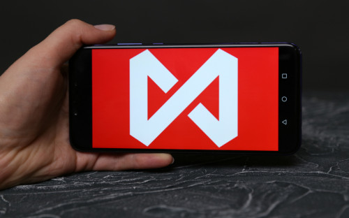 Банки ввезли в Россию рекордный за год объем наличных евро