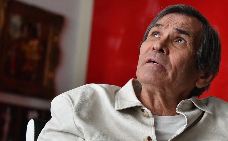 Бари Алибасов попал в больницу