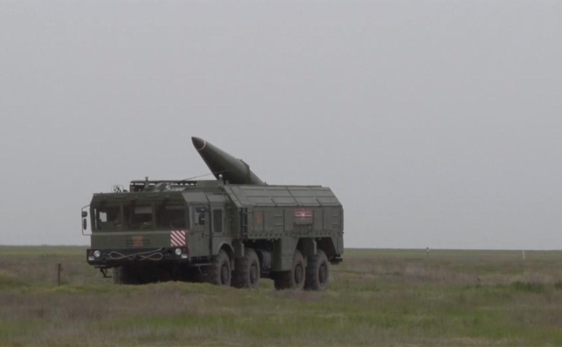 Белорусских военных обучили применению ядерных боеприпасов «Искандера»