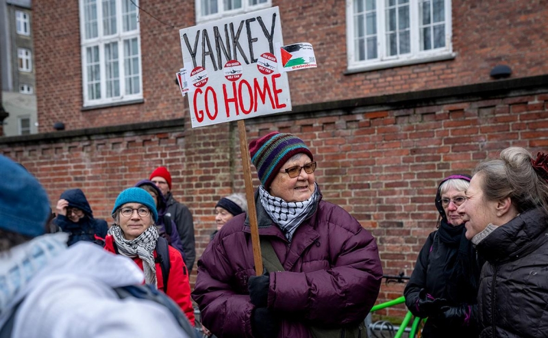 Берлин допустил размещение военных НАТО в Гренландии из-за Трампа