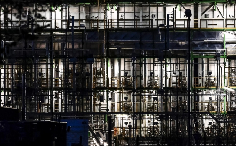 Берлин заявил о начале продажи &laquo;Роснефтью&raquo; немецких активов