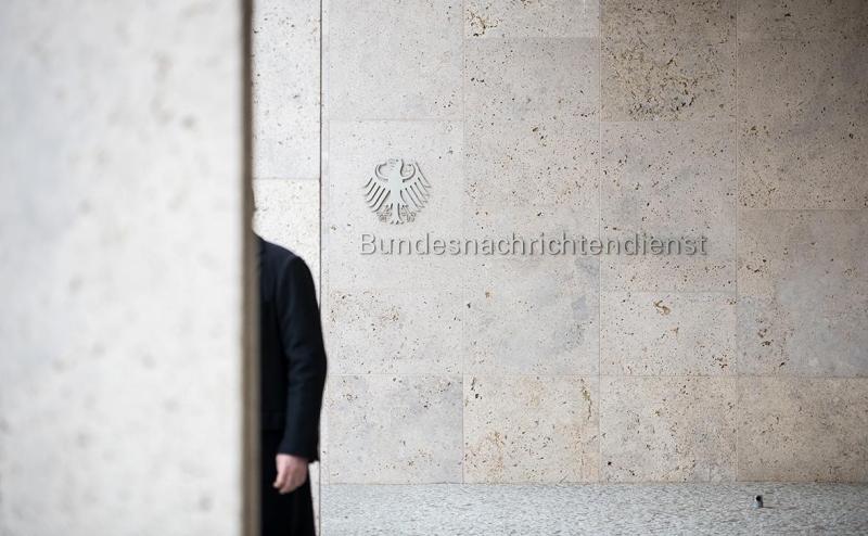 Берлин закупит средства подавления дронов из-за слежки за обучением