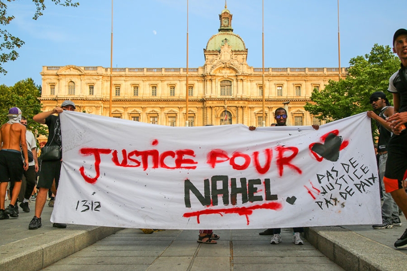 Беспорядки во Франции после гибели подростка. Фоторепортаж