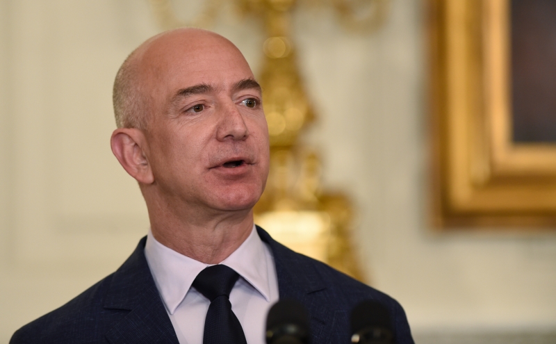 Безос поддержал идею Маска сделать приют из штаб-квартиры Twitter