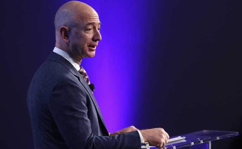 Безос решил отправиться в космос и назвал дату полета