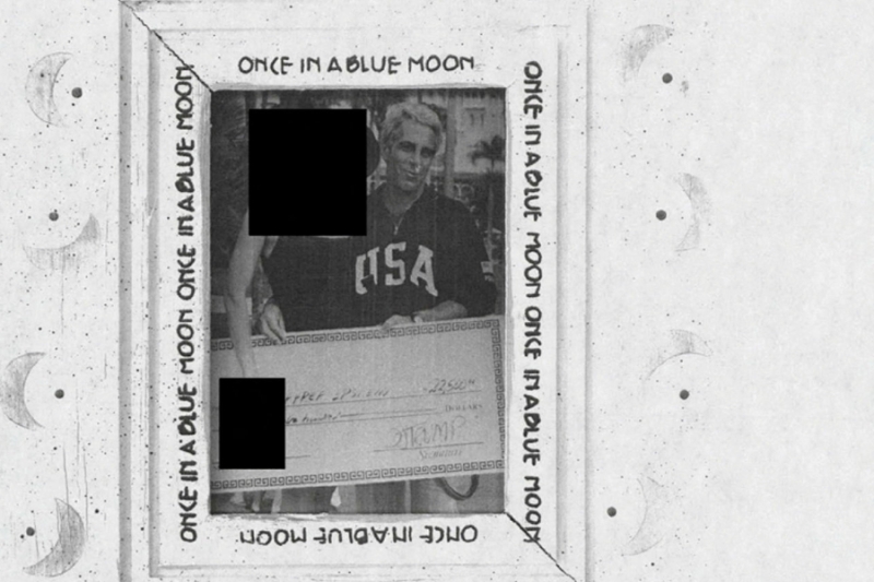 Билл Клинтон в джакузи и Майкл Джексон. Новые фото из архива Эпштейна