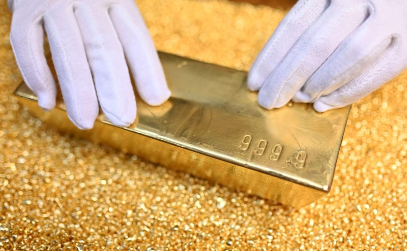 Bloomberg назвал новые направления продаж российского золота за рубеж