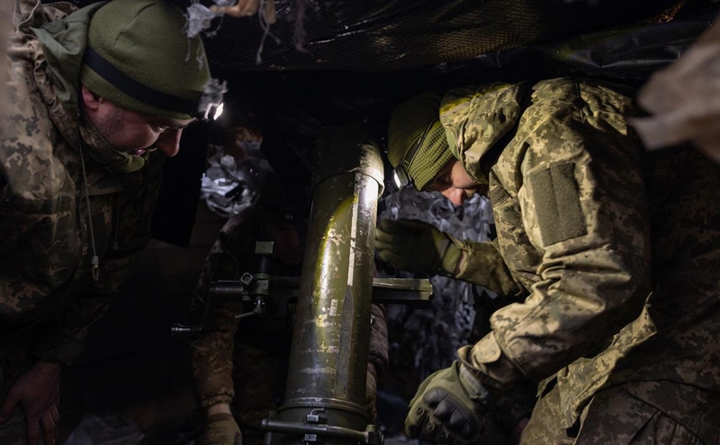 Bloomberg назвал правило Макрона для проблемных переговоров с Трампом