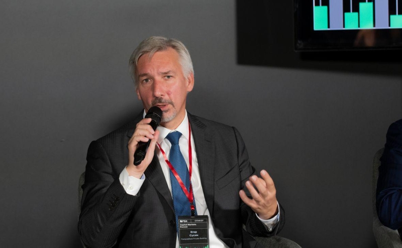 Bloomberg назвал укрепление рубля самым сильным с 1994 года